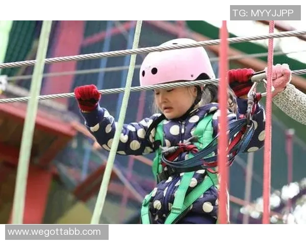 攀岩女将黄芳的成长之路与挑战分享